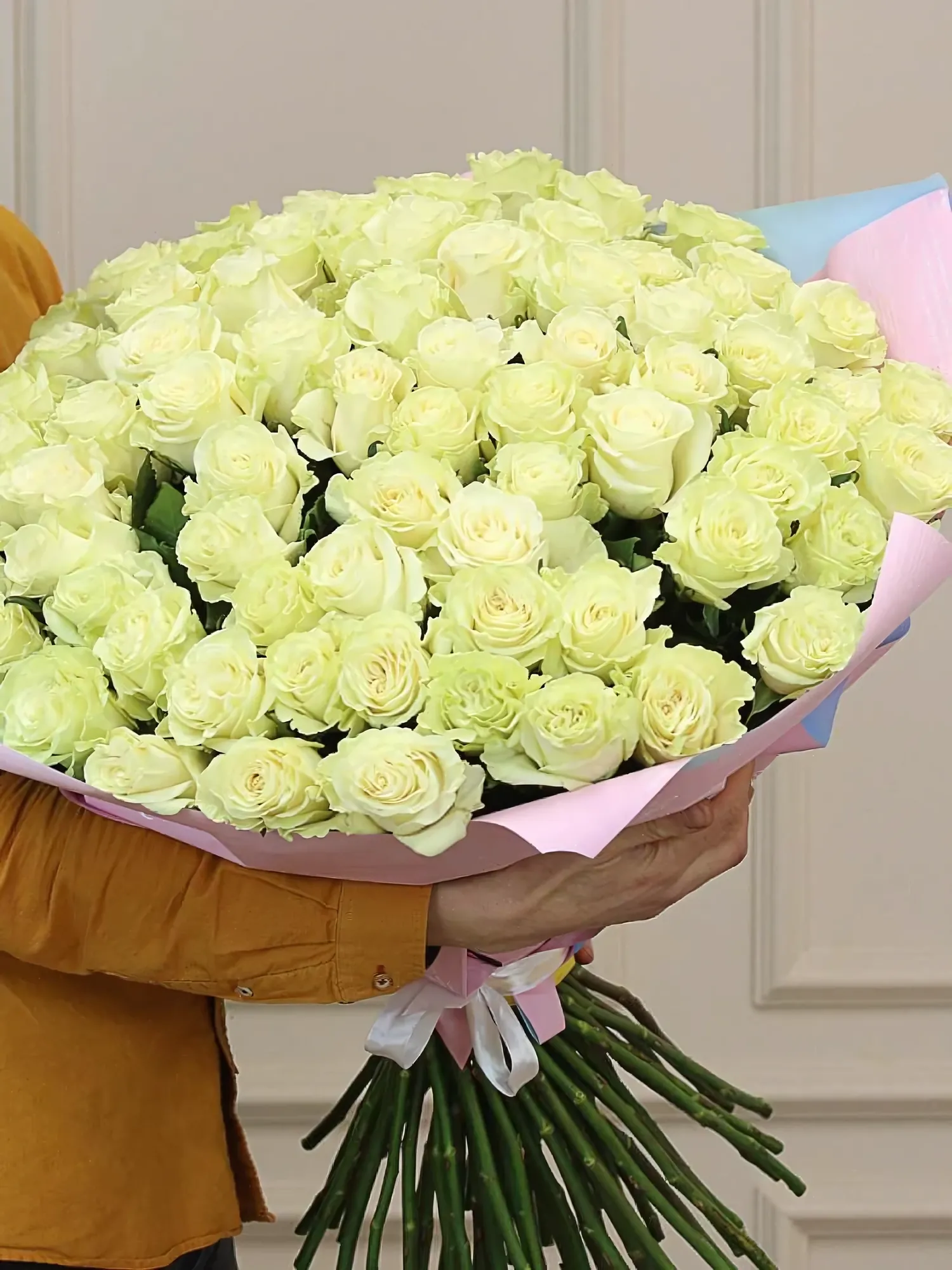 Букет из 75 роз