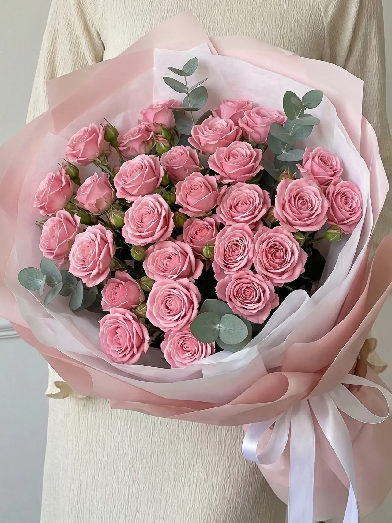 Bouquet of 9 spray roses