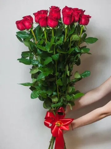 Букет красных роз 100 см