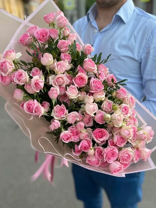 Роза кустовая Dinara