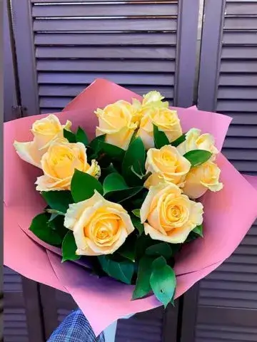Букет из 11 желтых роз