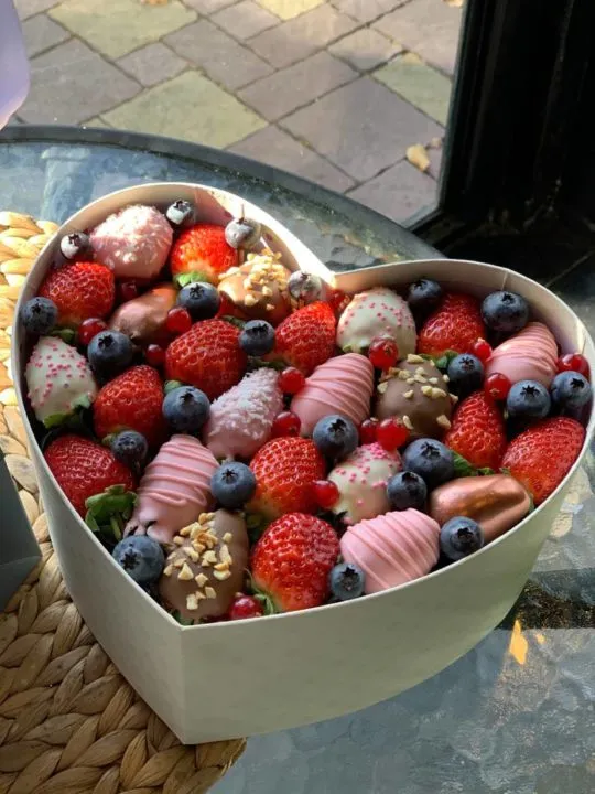 Коробка Клубника в шоколаде