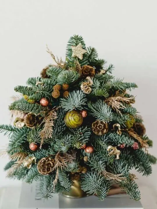 Ёлка Новогодняя красавица