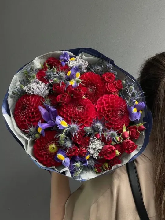 Букет Алый закат