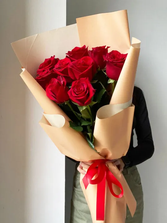 Букет из 9 красных роз