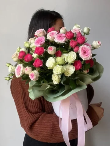 🌷 Купить цветы оптом в Москве от прямого поставщика «7ЦВЕТОВ»🌺