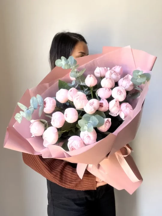 25 пионовидных роз Peony Pink