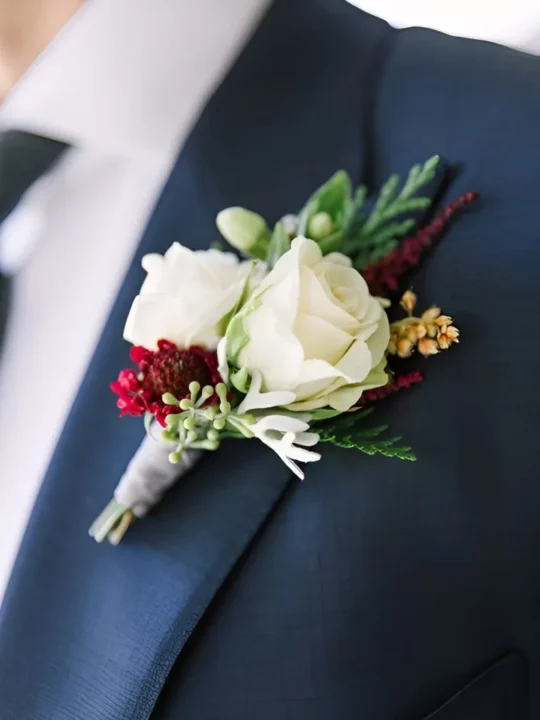 Бутоньерка Солнечная Вуаль