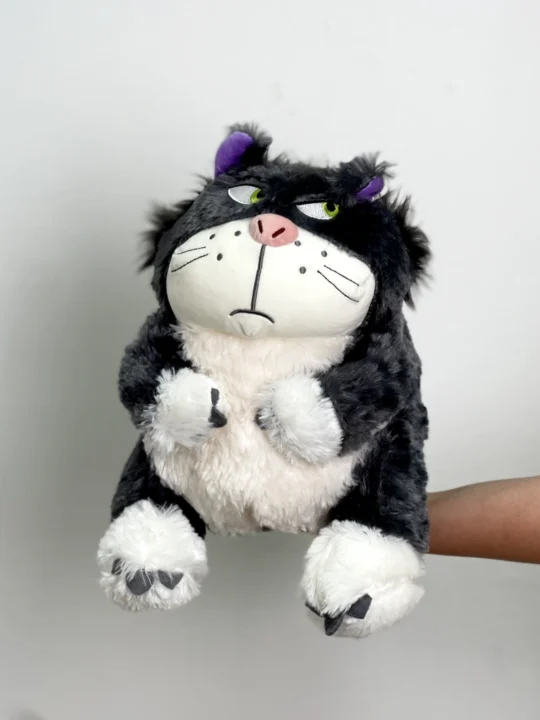 Люцифер мысық