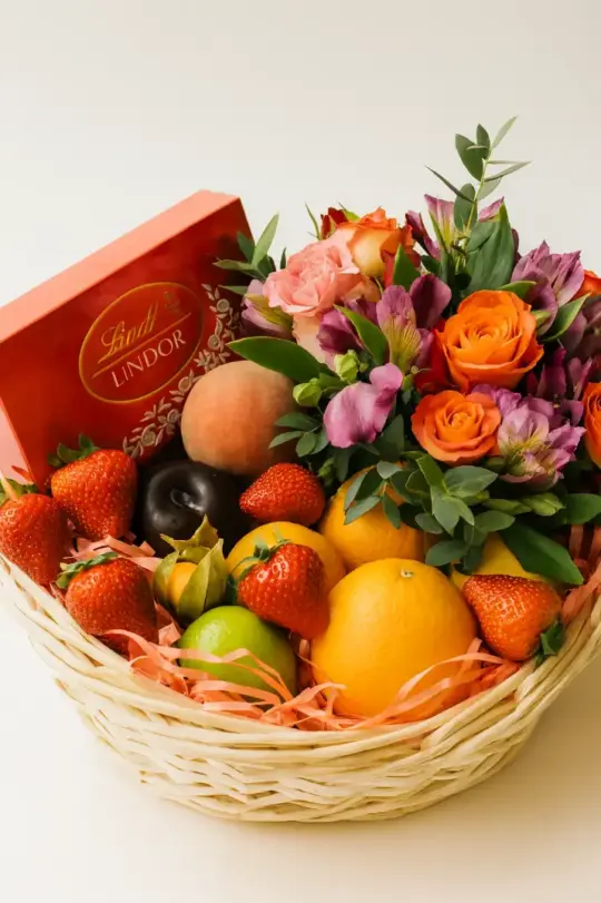 Фруктово-шоколадный букет