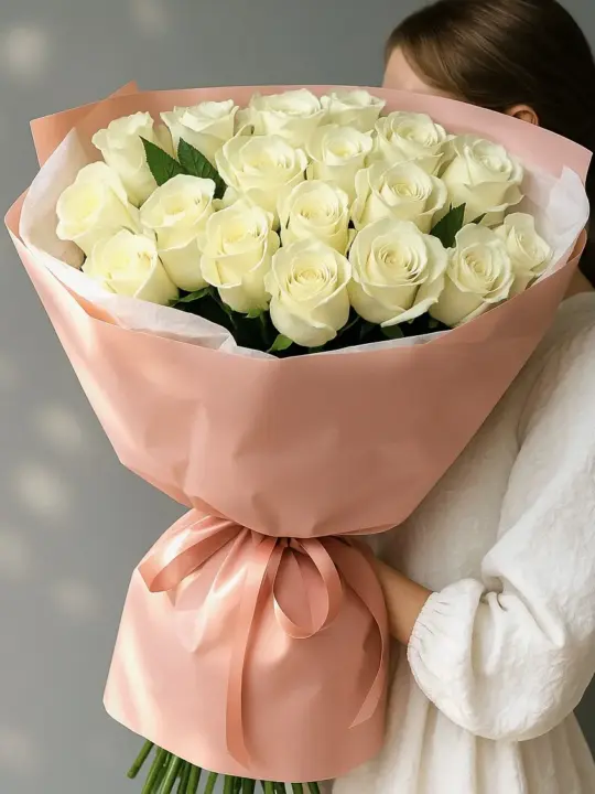 Букет из 17 белых роз
