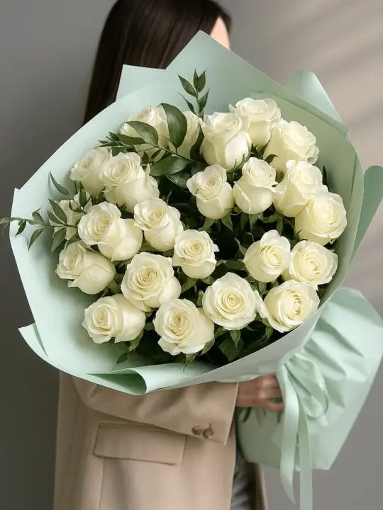 Букет из 27 белых роз