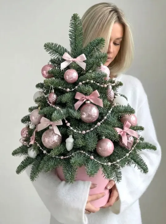 Ёлка Чудесный наряд